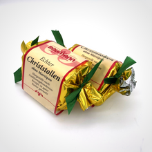 Laden Sie das Bild in den Galerie-Viewer, Christstollen ohne Marzipan